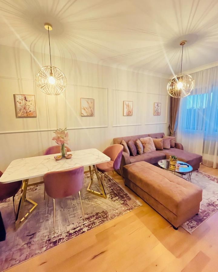 דירות באניה לוקה Stan Na Dan "Apartman Purple" מראה חיצוני תמונה